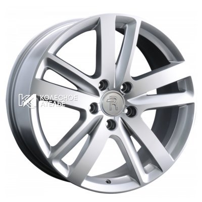Replay A47 Sil 8x18/5x130 D71.6 ET53  